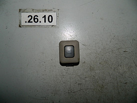 КНОПКА ОТКРЫВАНИЯ БАГАЖНИКА (САЛОНА) (PWR DOOR) (БЕЖЕВЫЙ) TOYOTA SIENNA XL20 2003-2009